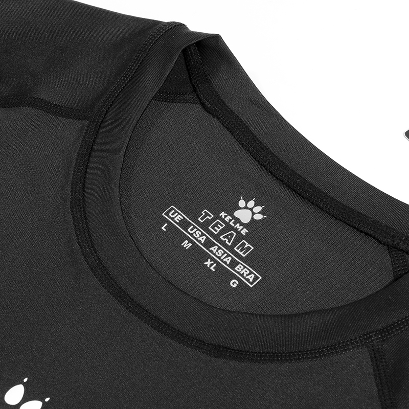 Kelme Men's Outdoor Running T- - огляд і ціна Running Gear Autumn