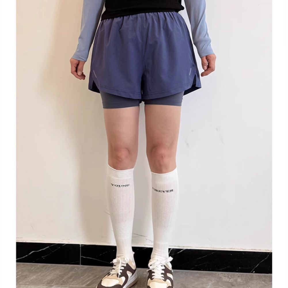Female Athletic Gym Shorts 2 I - огляд і ціна Running Gear Junior
