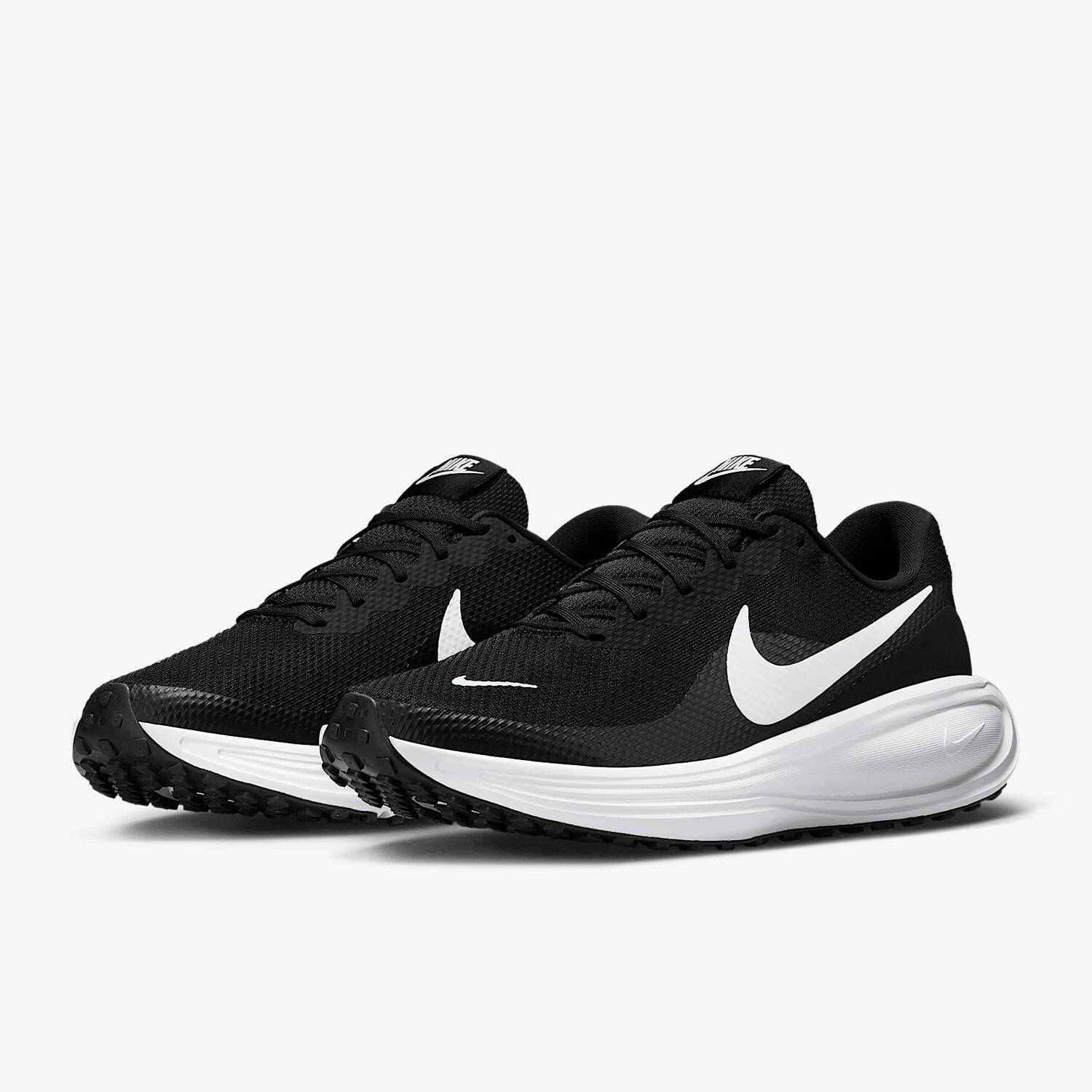 Nike Genuine Revolution 8 Men' - огляд і ціна Running Gear Nike