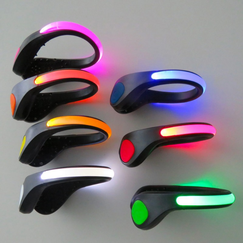 New Luminous Shoe Clip Light L - огляд і ціна Running Gear Night
