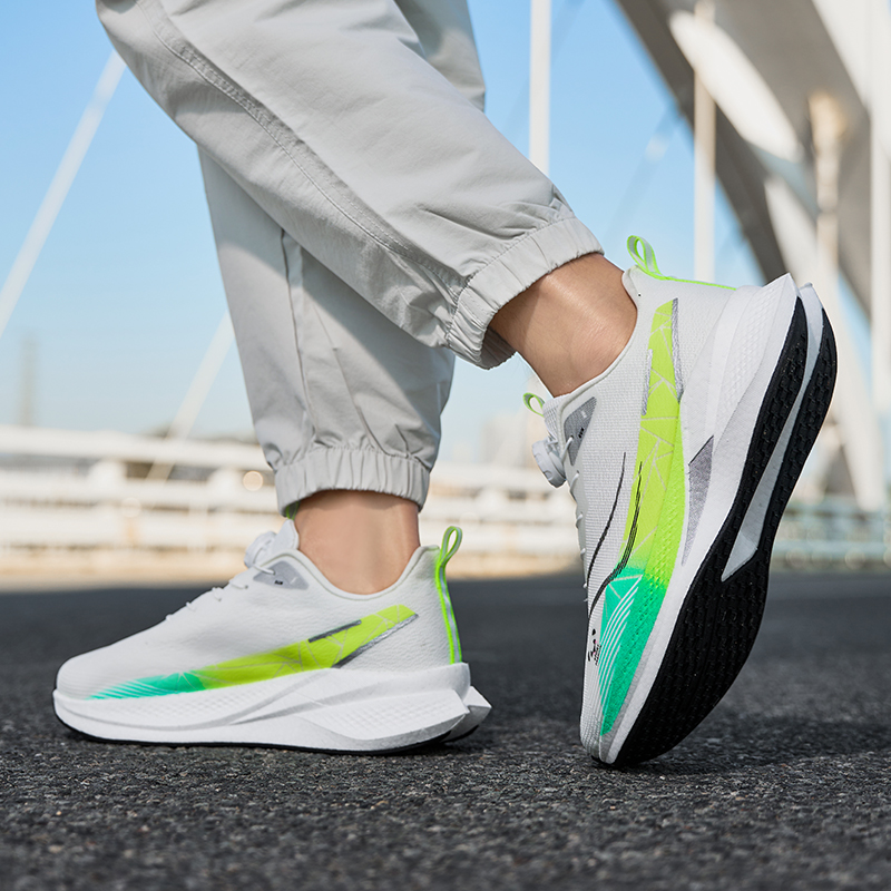 Carbon Plate Running Shoes Ult - огляд і ціна Ultragear Running