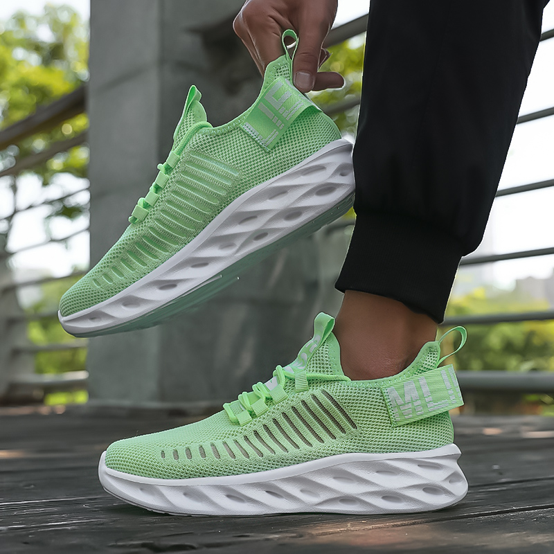 Men Ultra Lightweight Mesh Sne - огляд і ціна Ultragear Running